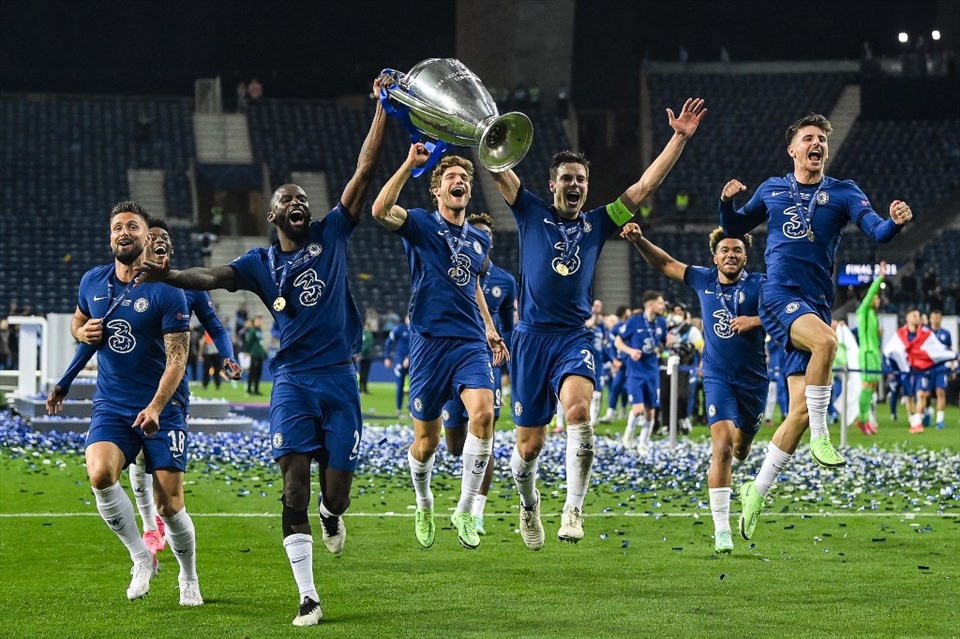 chelsea-vo-dich-c1-may-lan-nhin-lai-nhung-khoanh-khac-lich-su-cua-the-blues5